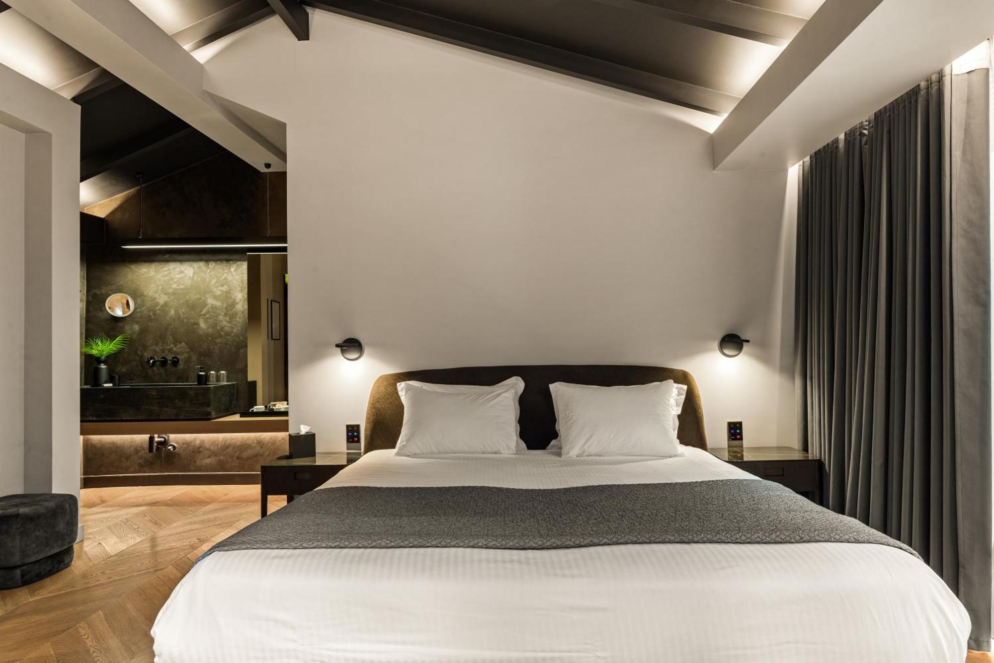 Nikiou Suites Luxury Residence Athens Exterior photo